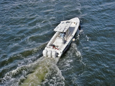 How To Start A 2 Stroke Yamaha Outboard Motor?