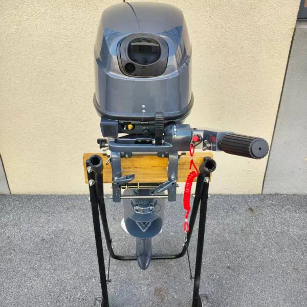 40 HP Two Stroke Outboard Engine