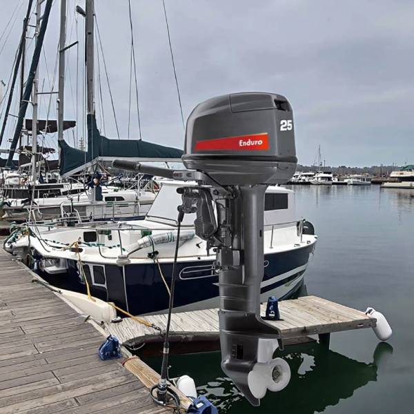 Yamaha Enduro Outboard Engine 25 HP