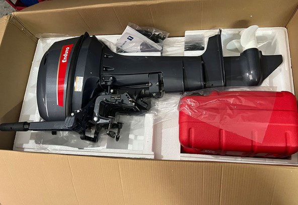 Yamaha Enduro Outboard 15 HP Packing Yamaha Enduro Outboard 15 HP Packing